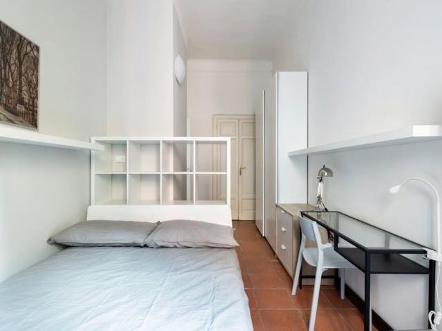 Appartamento in affitto a Centro storico, Milano