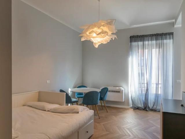 Appartamento in affitto a Centro storico, Milano