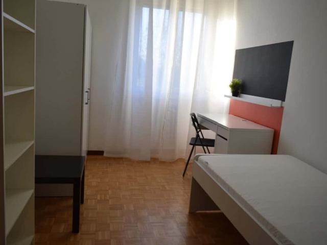 Stanza in affitto a Zona Nord, Brescia