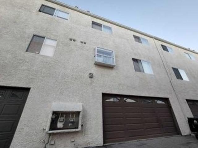 Condo for sale in Burbank