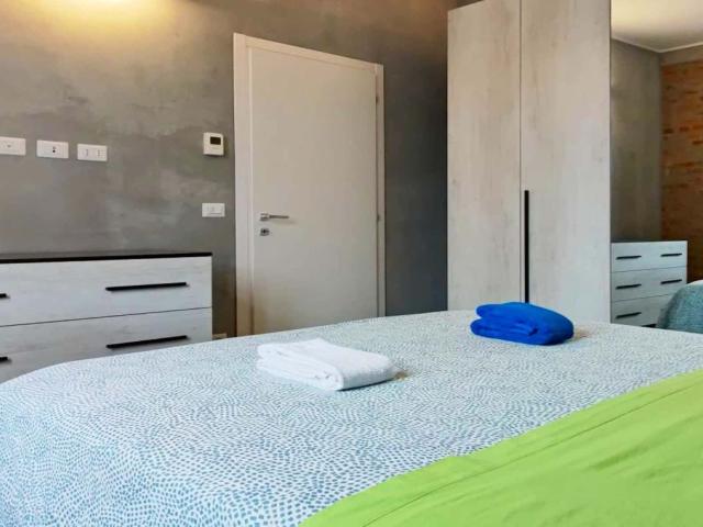 Appartamento in affitto a Municipio 9, Milano
