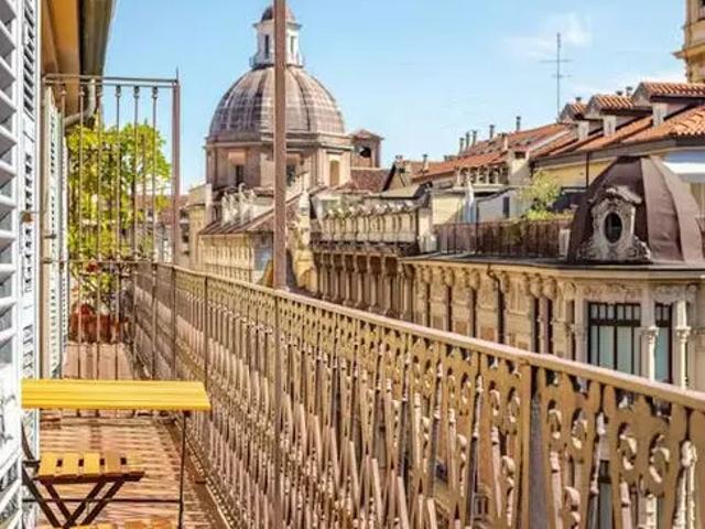 Villa Indipendente in affitto a Centro, Torino