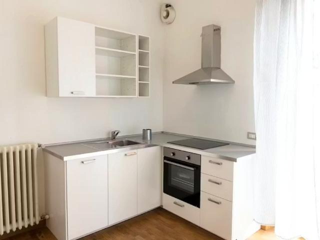 Appartamento in affitto a Washington, Milano
