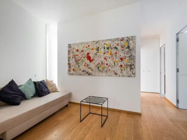 Appartamento in affitto a Santo Stefano, Bologna