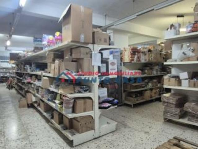 Locale Commerciale in vendita a Erice, Sicilia