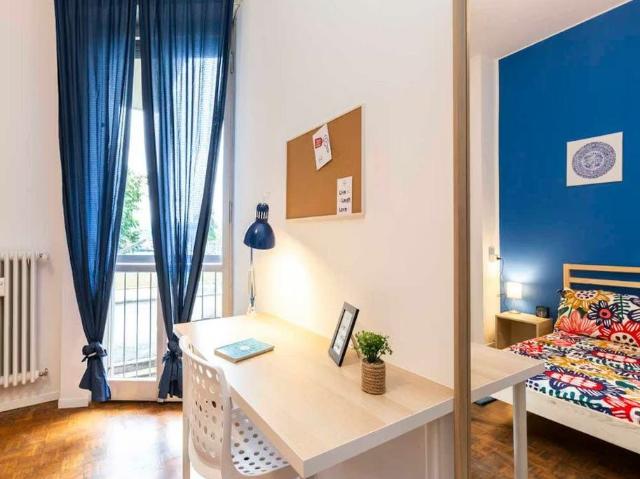 Appartamento in affitto a Municipio 4, Milano