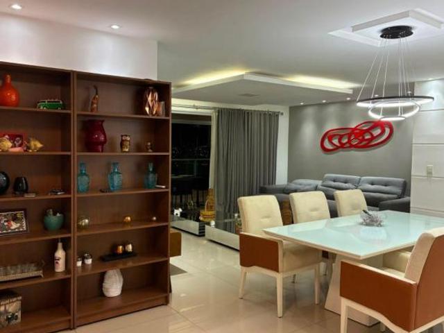 Apartamento venda em Região Geográfica Imediata do Distrito Federal, Região Integrada de Desenvolvimento do Distrito Federal e Entorno
