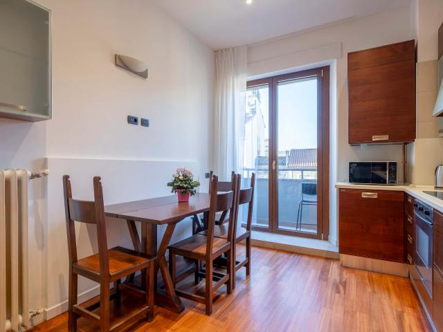 Appartamento in affitto a Municipio 1, Milano