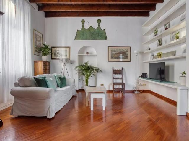 Appartamento in affitto a Municipio 6, Milano