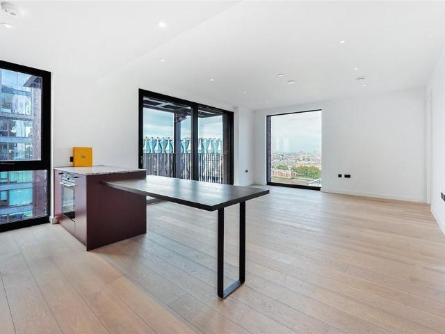 Apartment for rent in Nine Elms, Greater London
