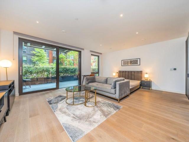 Apartment for rent in Nine Elms, Greater London