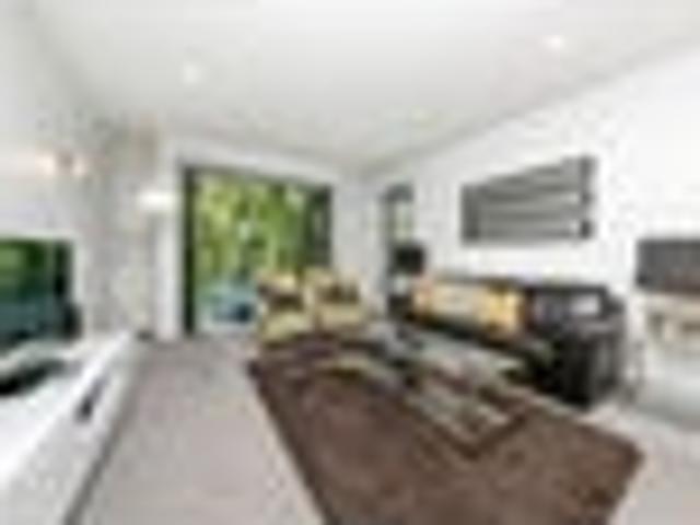 Apartment for sale in Auckland, Oroua County