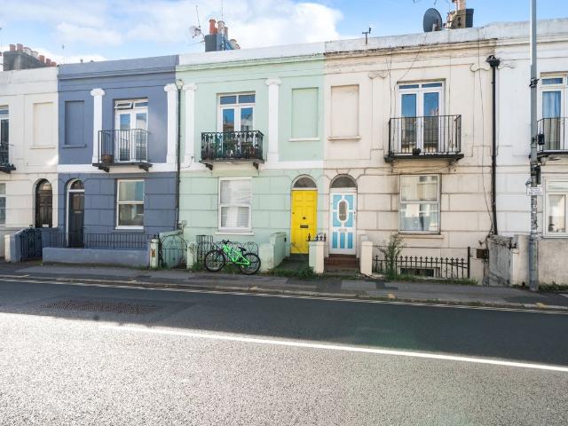 Apartment for rent in Hanover & Queen's Park, Brighton