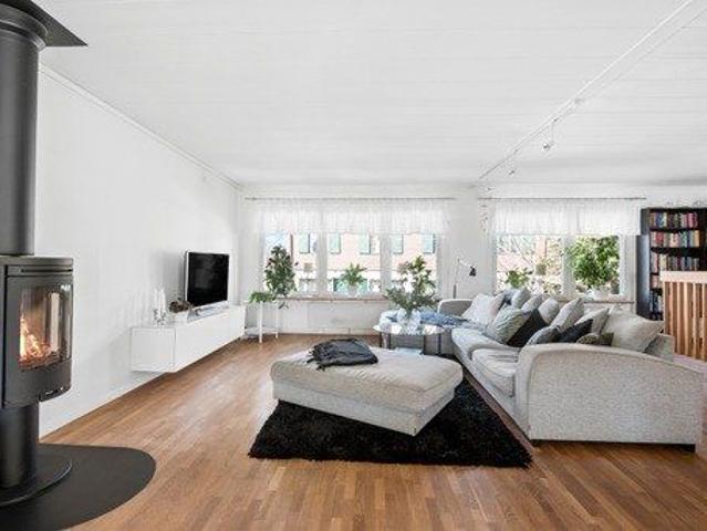 Lägenhet hyra i Hässelby-Vällingby, Stockholm