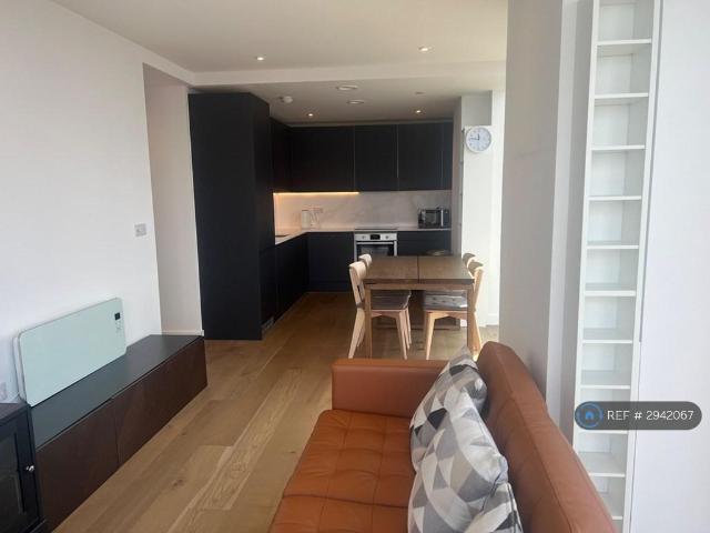 Apartment for rent in City Centre, Georgia