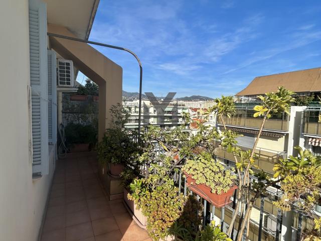 Maison vente à Quartier Jean-Médecin, Nice