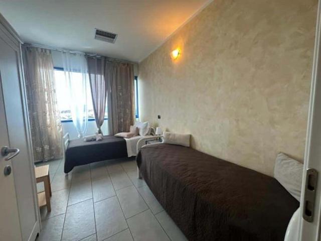 Stanza in affitto a Nord-Ovest, Brenzone