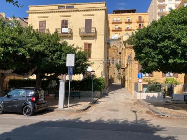 Capannone in vendita a Agrigento, Sicilia