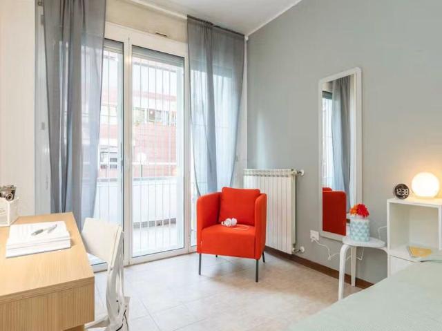 Appartamento in affitto a Municipio 9, Milano