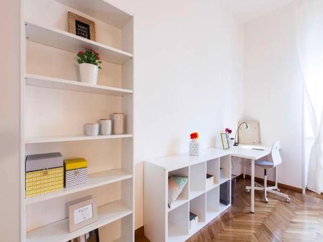 Appartamento in affitto a Centro storico, Milano