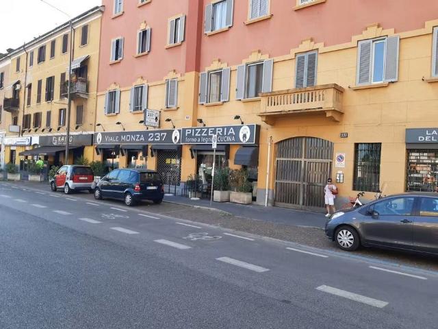 Villa Indipendente in affitto a Municipio 2, Milano