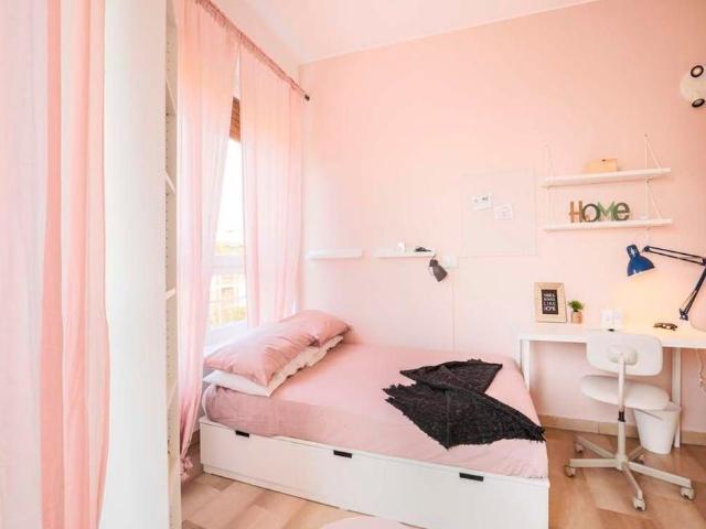 Appartamento in affitto a Ticinese, Milano