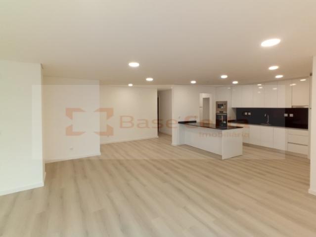 Apartamento venda em Vialonga, Lisboa