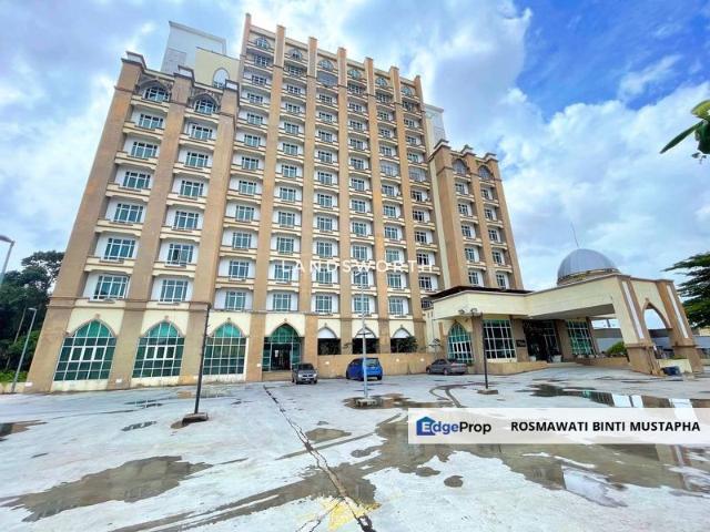 Condominium for sale in Wakaf Che Yeh, Kampung Padang Enggang