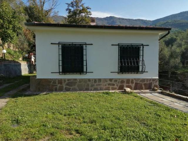 Villa Indipendente in vendita a Calci, Toscana