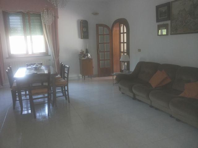 Villa Indipendente in vendita a San Prospero, Cascina
