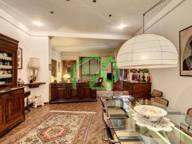 Villa Indipendente in vendita a Viareggio, Toscana
