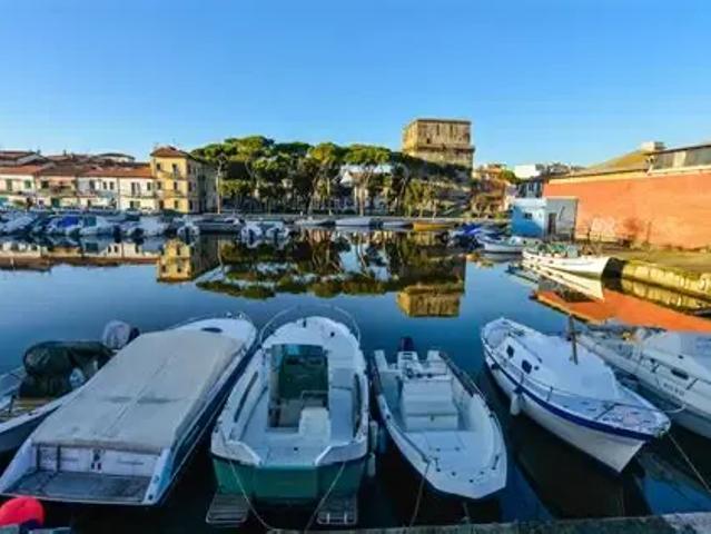 Villa Indipendente in affitto a Viareggio, Toscana