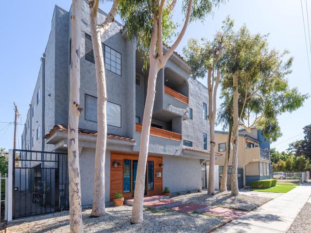 Apartment for rent in Long Beach, California
