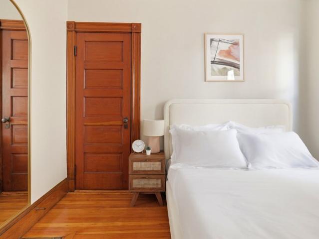 Room for rent in Somerville, Massachusetts