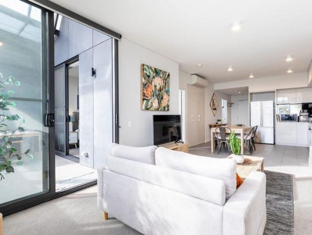 Apartment for rent in Leederville, Western Australia