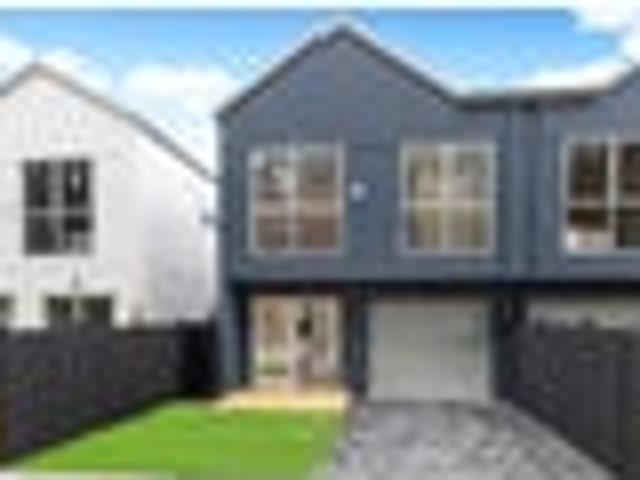 House for sale in Awhitu