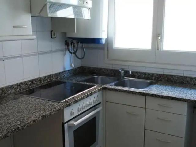 Apartamento en alquiler en Barri dels Caputxins, Osona