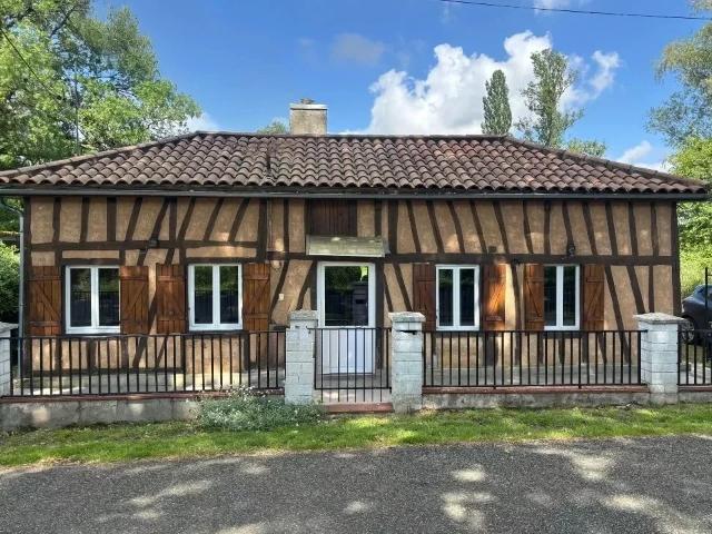 Maison vente à Condom, Dému