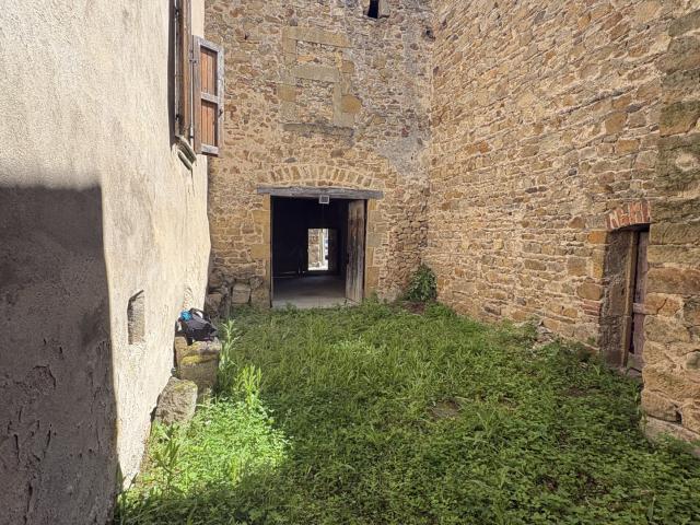 Maison vente à Clermont-Ferrand, Vic-le-comte