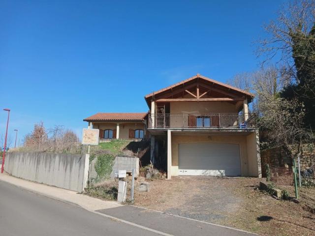 Maison vente à Clermont-Ferrand, Vic-le-comte