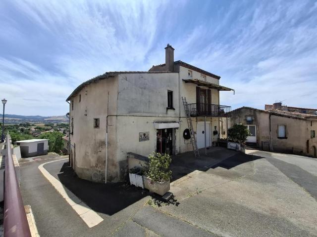 Maison vente à Clermont-Ferrand, Vic-le-comte