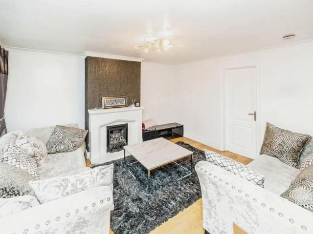 House for rent in Warley Town, West Yorkshire