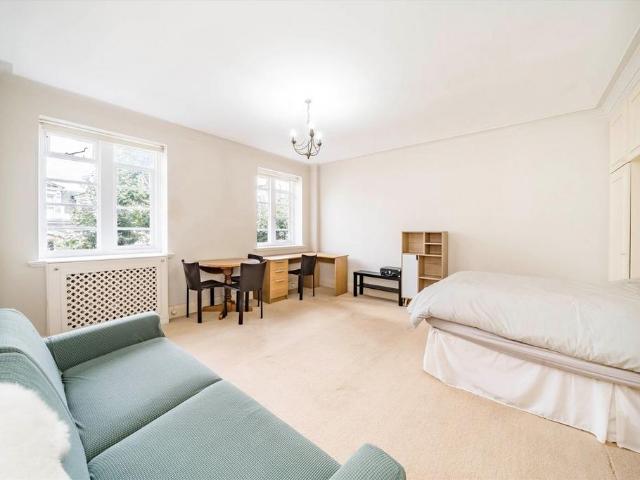 House for rent in Kensington, Greater London