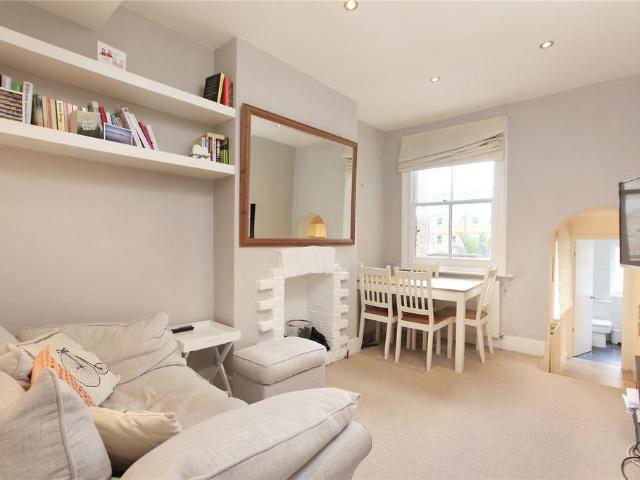House for rent in Battersea, Greater London