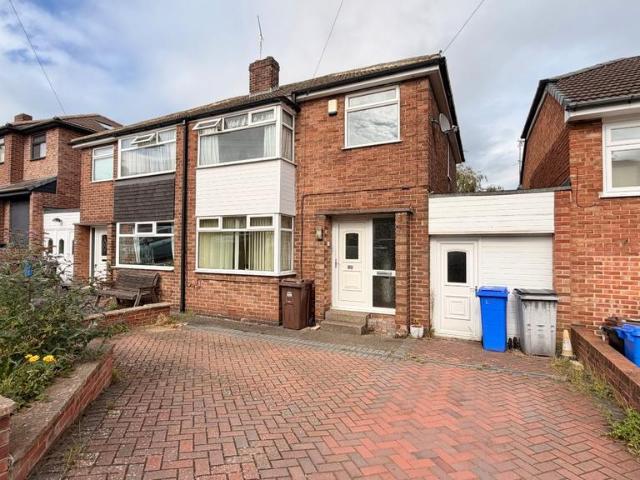 House for rent in Grenoside, Sheffield