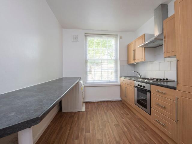 Apartment for rent in Battersea, Greater London