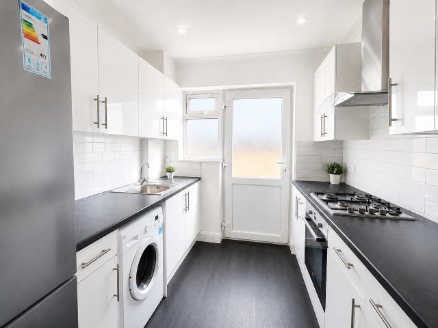 Apartment for rent in London Borough of Hounslow, Greater London