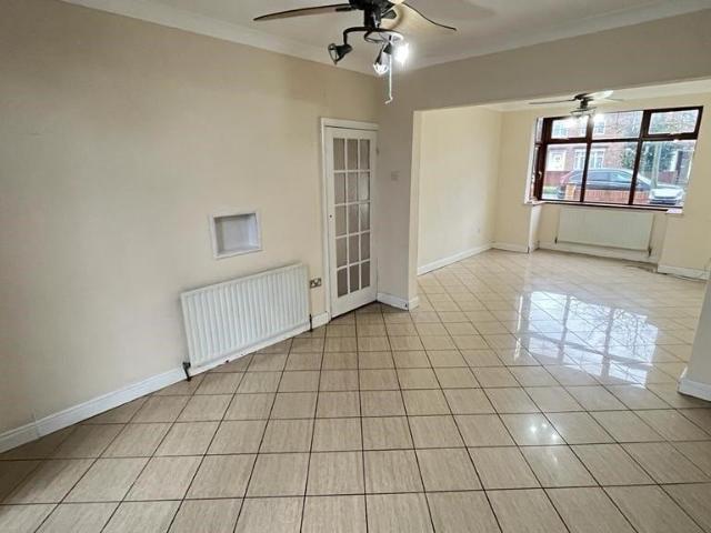 House for rent in London Borough of Hounslow, Greater London