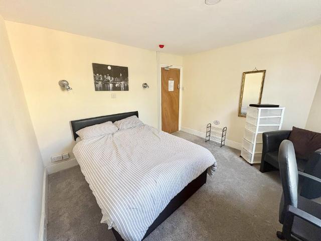 House for rent in Hockley Port, West Midlands