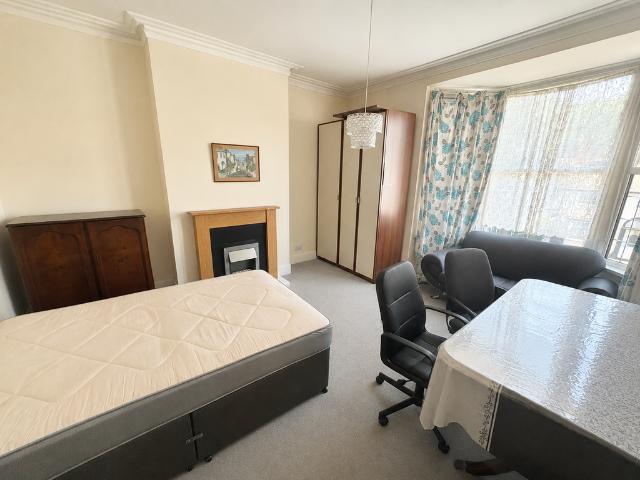 House for rent in Hockley Port, West Midlands